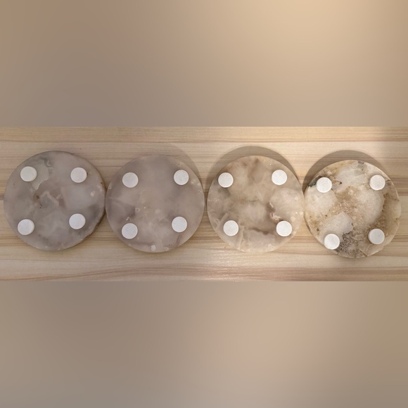 Elegant White Marble Coasters - Picture 7 of 7